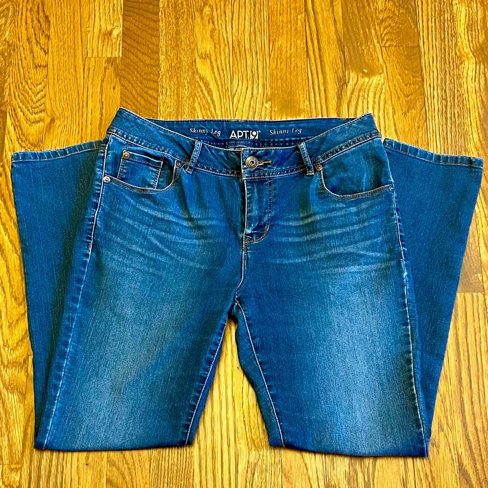 Apt 9 Skinny Leg Modern Fit Denim Blue Jeans SZ 8R Women’s